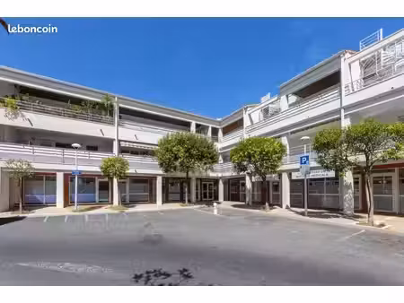 appartement 1 pièce 33 m²