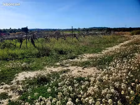 terrain 201 m² loupian