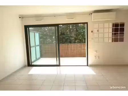appartement t3 traversant + garage