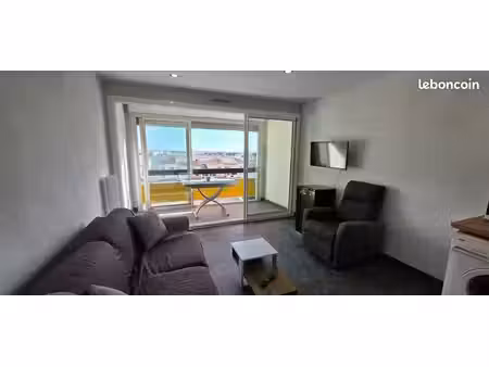 appt 40m2 rénovation totale vue mer et port