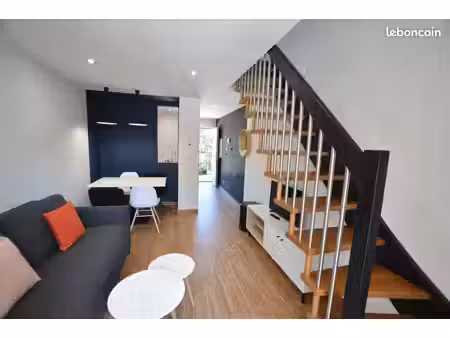 t2 duplex meublé – 40 m² – balcon – parking – rentabilité immédiate