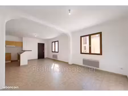 appartement 3 pièces 72 m²