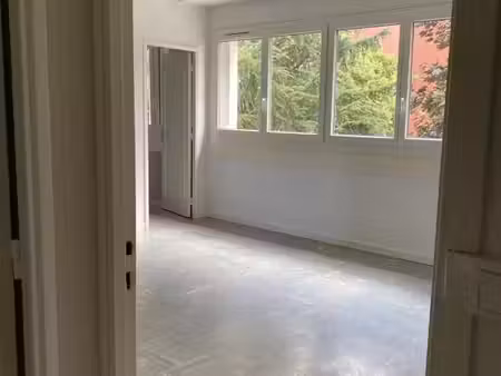 appartement 4 pièces 69 m²