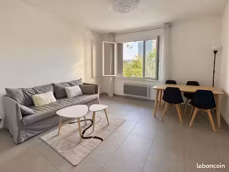 appartement 2 pièces 52 m²