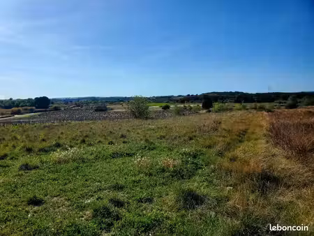 terrain 435 m² loupian