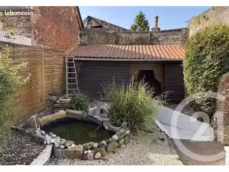 maison 8 pièces 184 m²