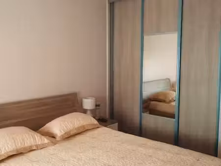 apparemment à louer