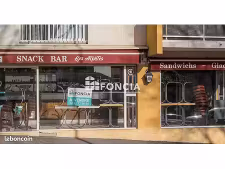 manosque(04100)  idéal investisseurs  murs commerciaux à vendre de 51 m2 avec remise à l'a