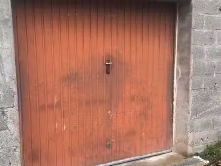 entrepôt avec mezzanine à louer