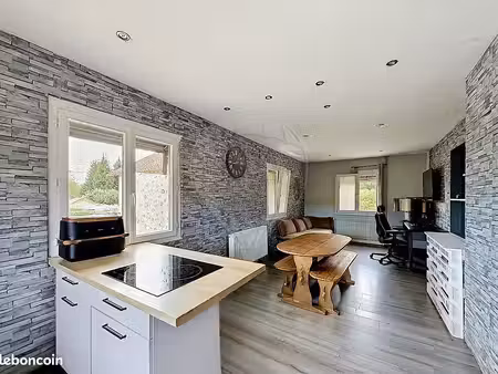 maison 6 pièces 92 m²