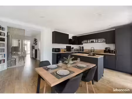 montpellier centre / gare – t3 de 78 m² rénové – etage 4/4