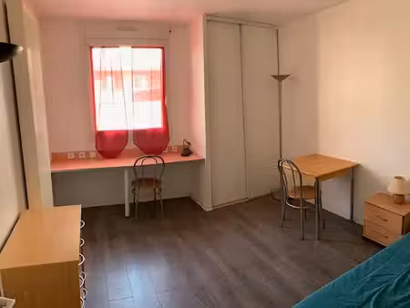 appartement 1 pièce 19 m²
