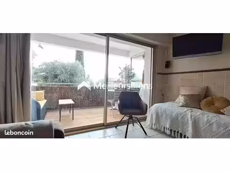 appartement 1 pièce 33 m²