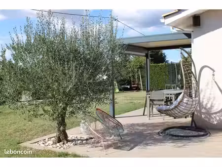maison familiale récente – 5 chambres – piscine – 319 500