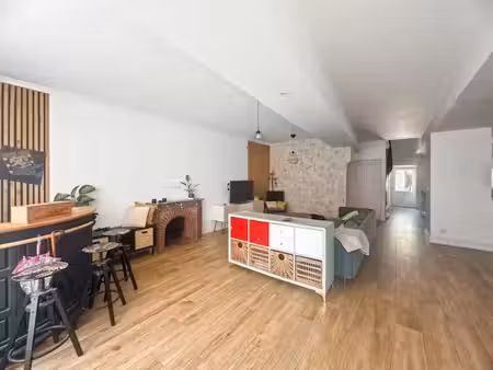 location maison 5 pièces 174.96 m² à artenay (45410)  1 141 €