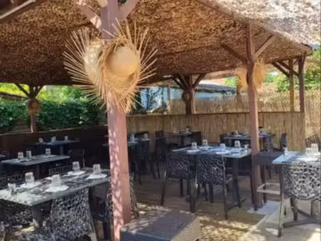 restaurant pizzeria