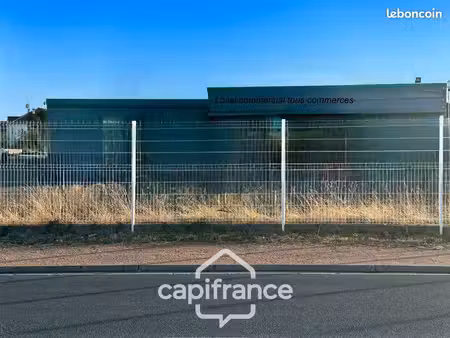 local commercial 525 m²
