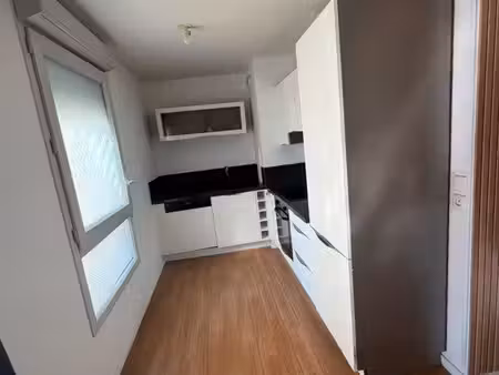 apparement t2 evry