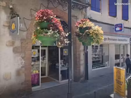 local commercial de 95 m2 à louer au centre ville de pamiers