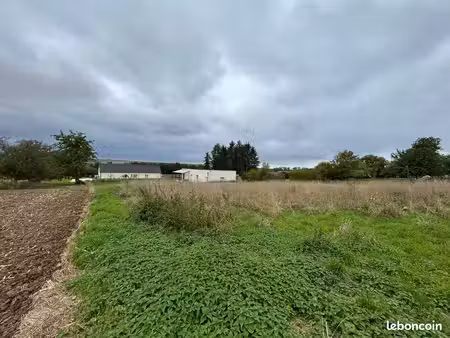 terrain 1610 m² inaumont