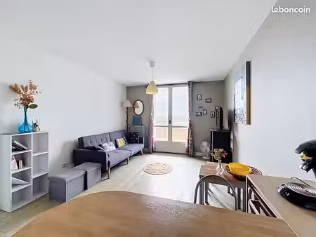 appartement 2 pièces 43 m²
