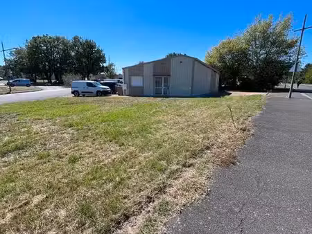 local commercial