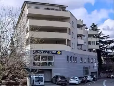 vends appartement t4 de 107 m2 avec garage