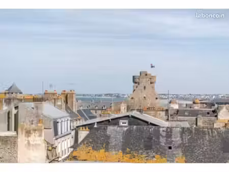 duplex lumineux avec vue - saint-malo intra-muros