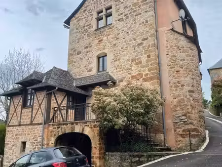 maison en pierre 90 m² - jardin - muret le château