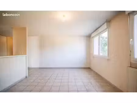 appartement 3 pièces 63 m²