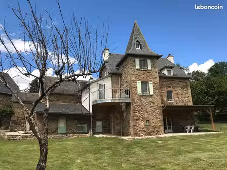 propriété de caractère du xixe avec piscine  grange et dépendances