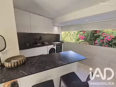 studio 1 pièce 24 m²