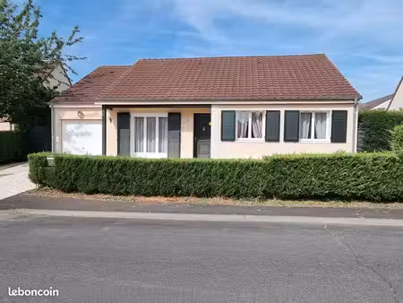 maison individuelle de plain-pied — 6 pièces — 110 m² — garage — terrain 647 m²