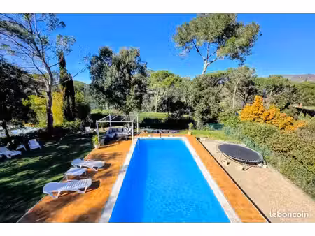 villa rénovée avec piscine -en direct particulier- valescure face golf