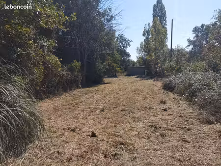 terrain bord de sèvre