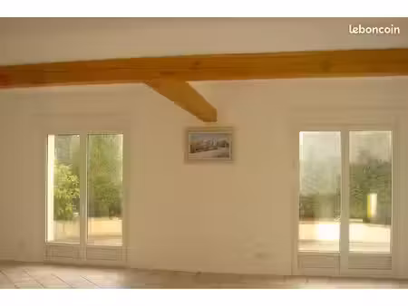 maison familiale de 220 m² avec terrain constructible de 3 245 m²