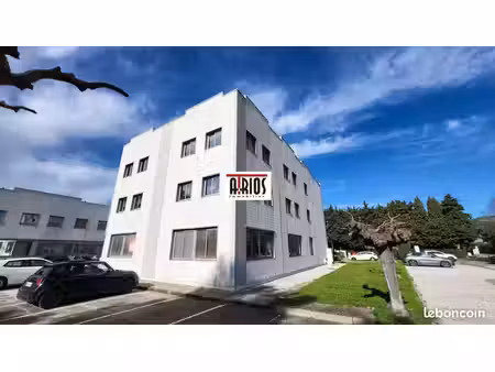 bureaux 200 m² six-fours-les-plages