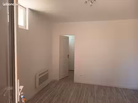 local professionnel 12m2