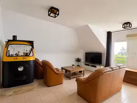 t2 lumineux avec balcon  parking et piscine – ravine à malheur – la possession