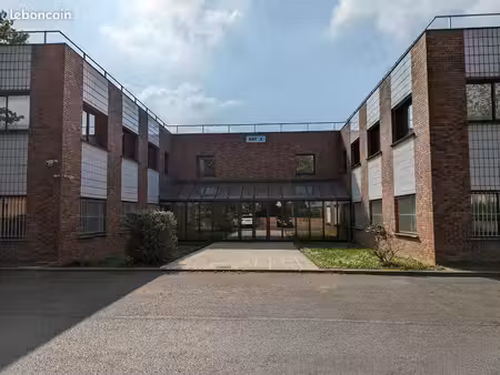 bureaux 11 m² evry