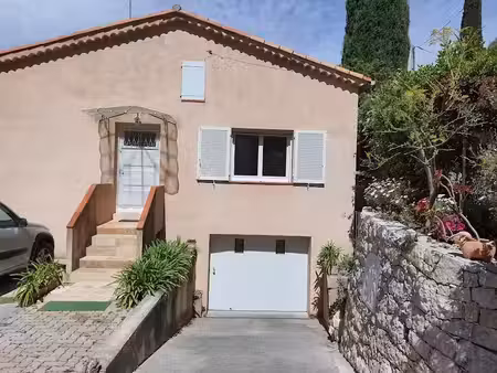 location appartement 3 pièces 55 m² à vence (06140)  1 250 €