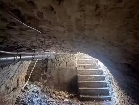 cave