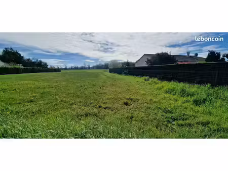 terrain à bâtir de 1226 m² à marsaneix (24)
