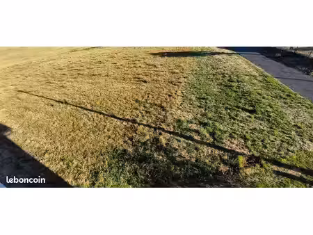 terrain 3000m2