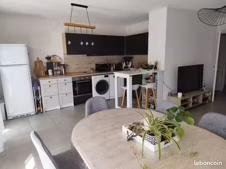 superbe f3 à côté du chu avec garage inclus