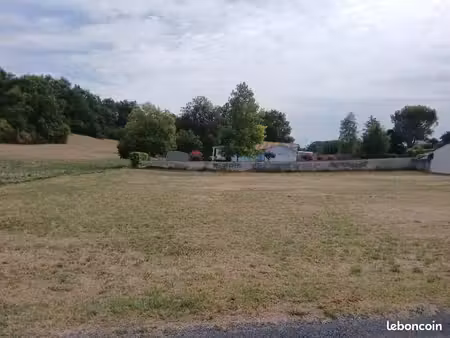 terrain 1 929 m² saint martin de riberac