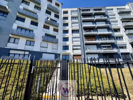 appartement duplex type t4 en résidence sécurisée