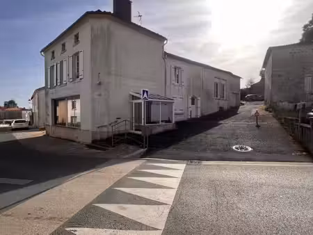maison de ville la caillère-saint-hilaire