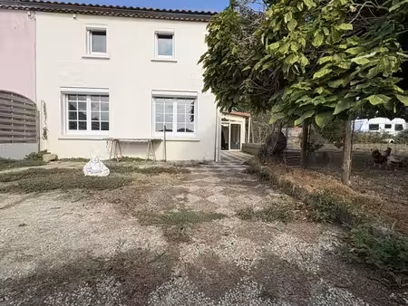 a vendre belle maison 104 m2 2 chambres à vendrennes