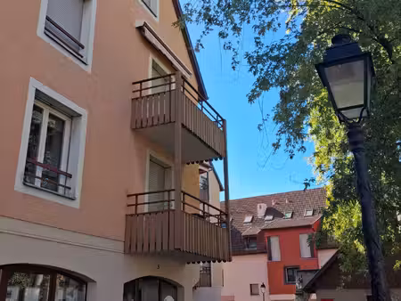 appartement meublé 3 pièces au coeur du centre-ville de col